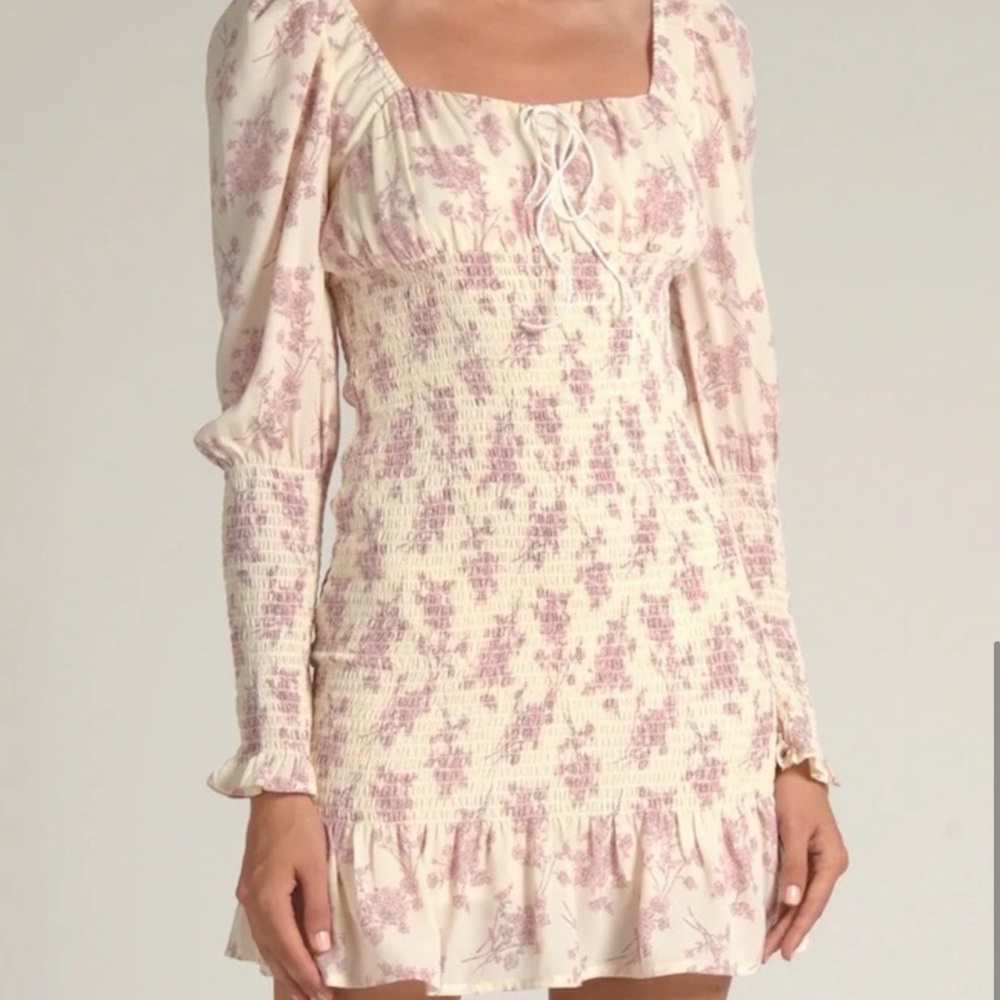 Elegant Long Sleeve Short Floral Dress